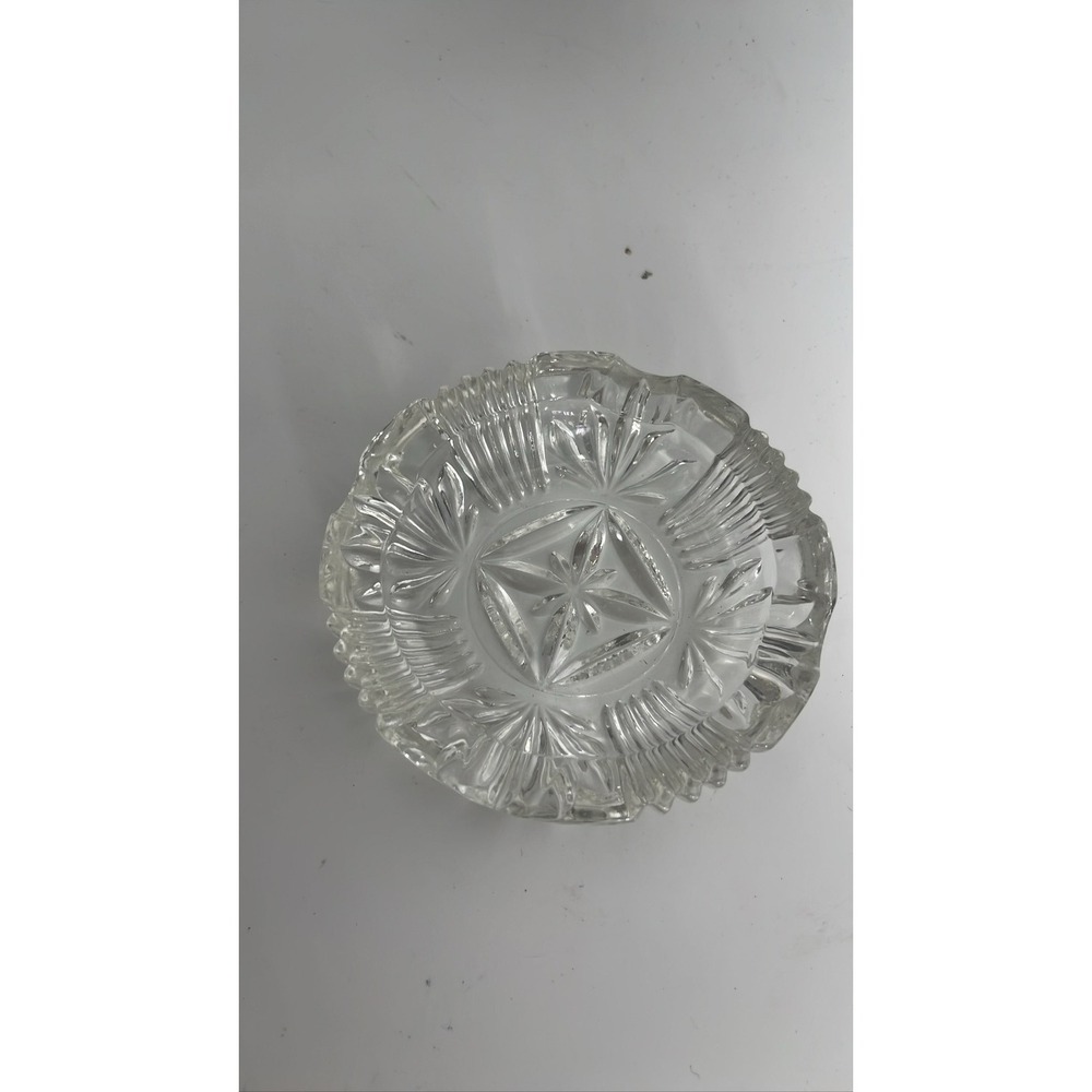 Vintage Clear Pressed Glass‎ Ashtray Starburst Diamond Cut Round 3-Rest MCM